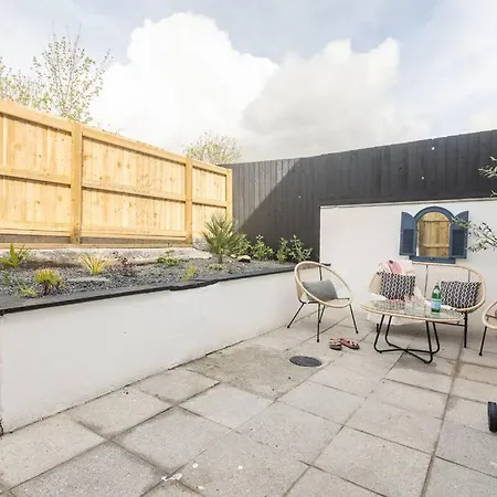 Stylish Private Parking Apartament *