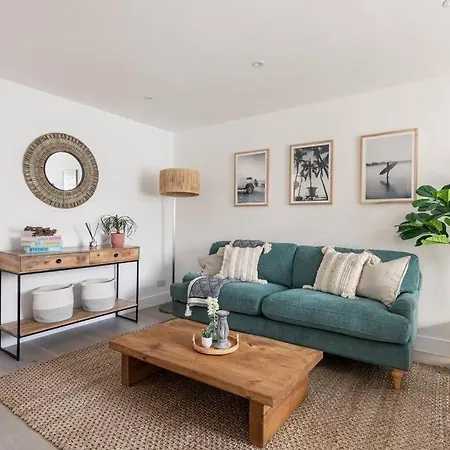 Apartament Stylish Private Parking
