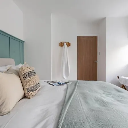 Stylish Private Parking Apartament *